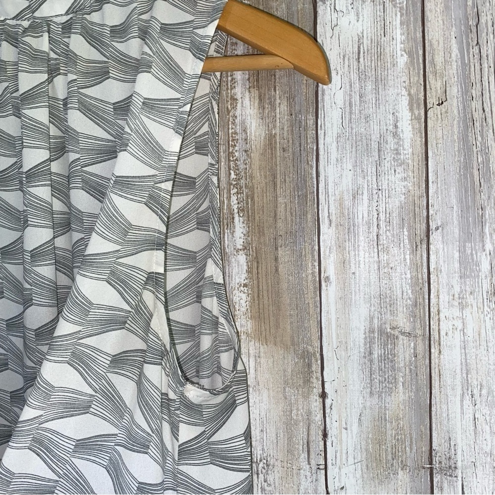 BB Dakota Grey High Neck Shift Dress - Picture 4 of 6